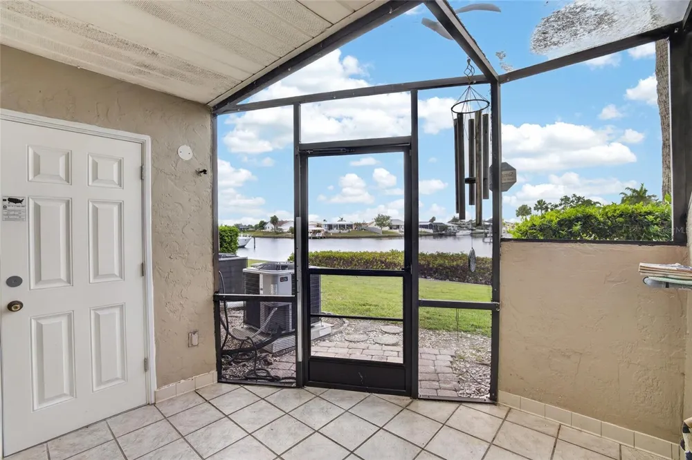 1028 APOLLO BEACH BOULEVARD #11 Apollo Beach, FL 33572