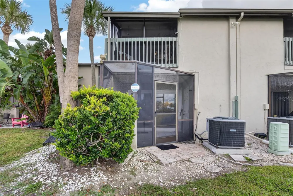 1028 APOLLO BEACH BOULEVARD #11 Apollo Beach, FL 33572
