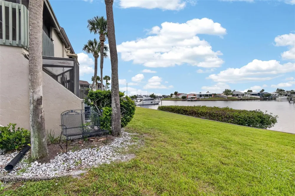 1028 APOLLO BEACH BOULEVARD #11 Apollo Beach, FL 33572