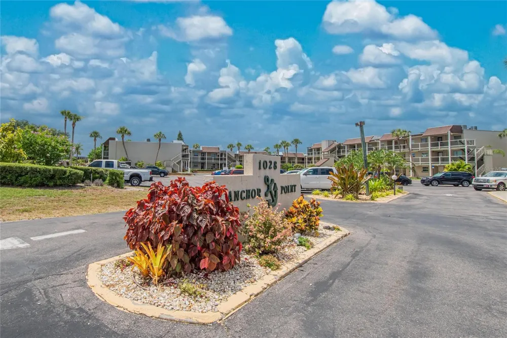 1028 APOLLO BEACH BOULEVARD #11 Apollo Beach, FL 33572