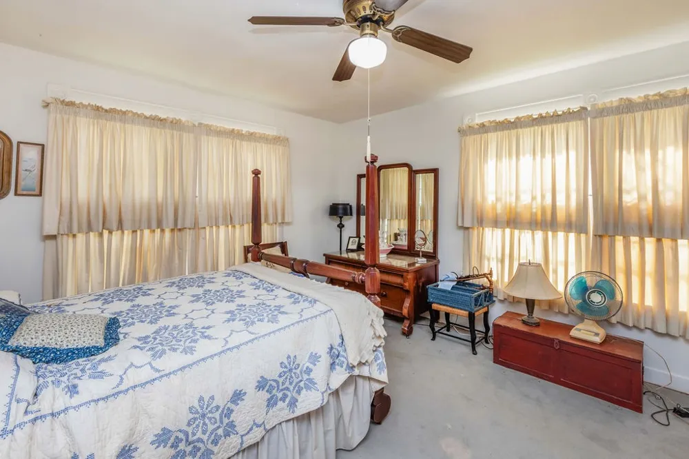 701 5th Street Honey Grove, TX 75446