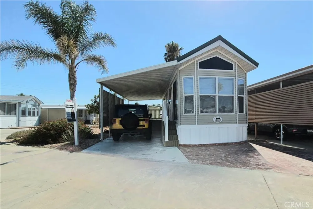 1295 S Cawston Avenue #143 Hemet, CA 92545