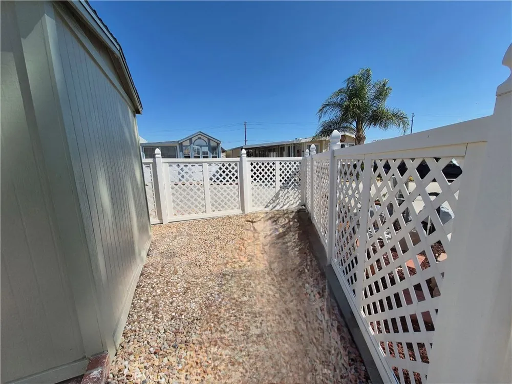 1295 S Cawston Avenue #143 Hemet, CA 92545