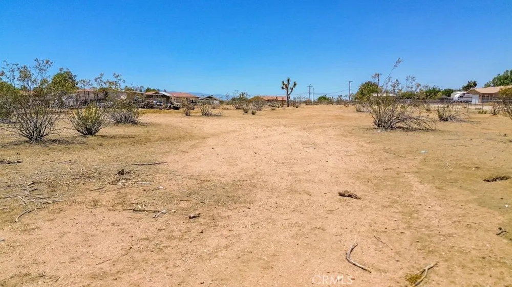 KIOWA ROAD Apple Valley, CA 92308
