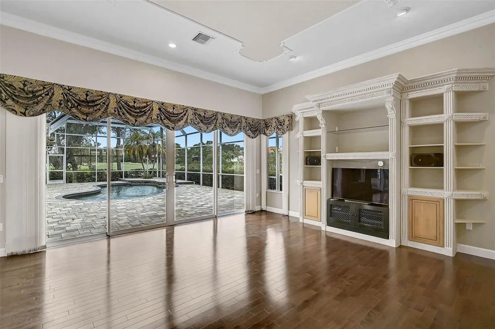 852 MACEWEN DRIVE Osprey, FL 34229