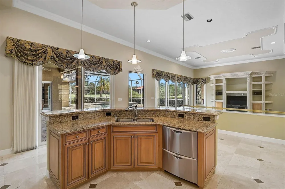 852 MACEWEN DRIVE Osprey, FL 34229