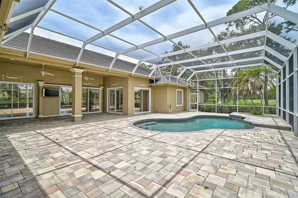852 MACEWEN DRIVE Osprey, FL 34229
