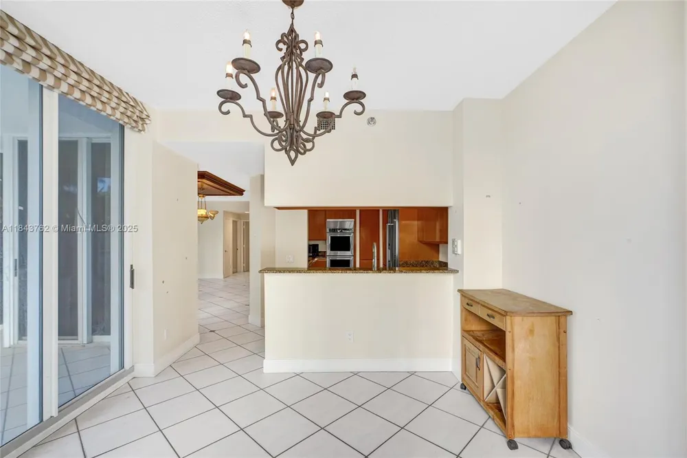 21150 Point Pl #406 Aventura, FL 33180