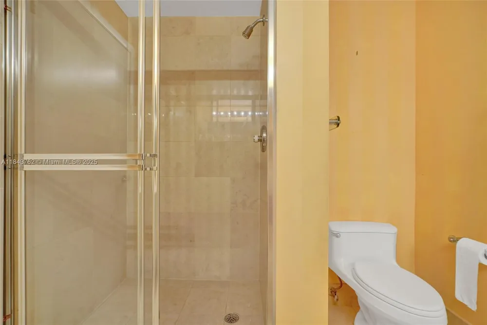 21150 Point Pl #406 Aventura, FL 33180