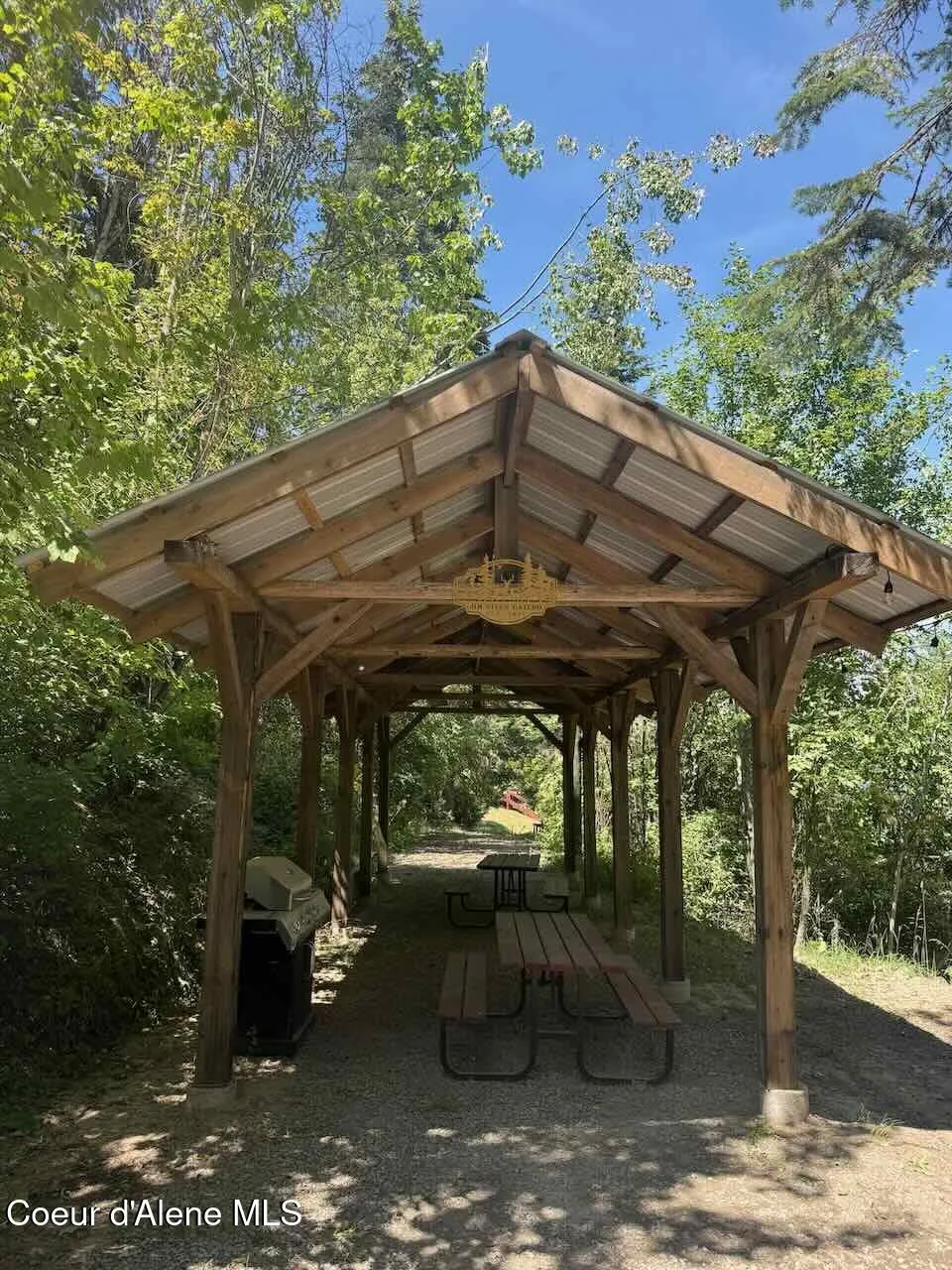 8713 E Waxwing Way St. Maries, ID 83861