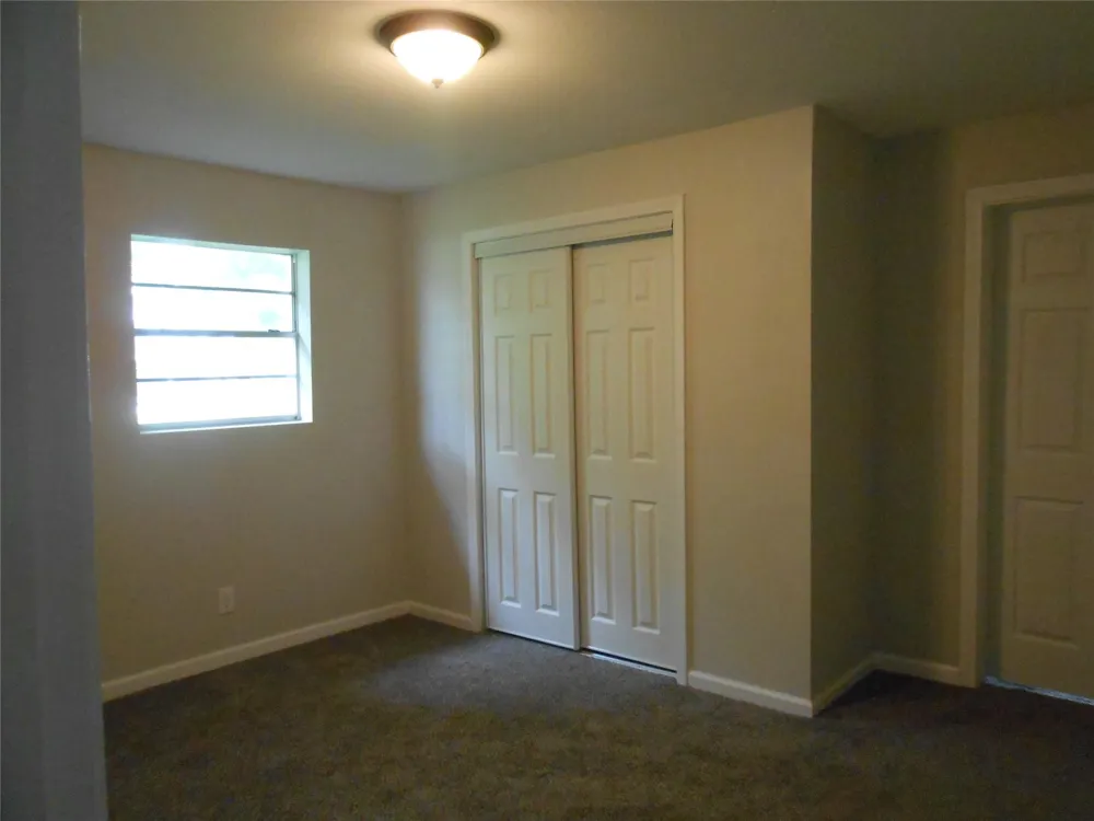 6017 Pine Avenue Port Arthur, TX 77640