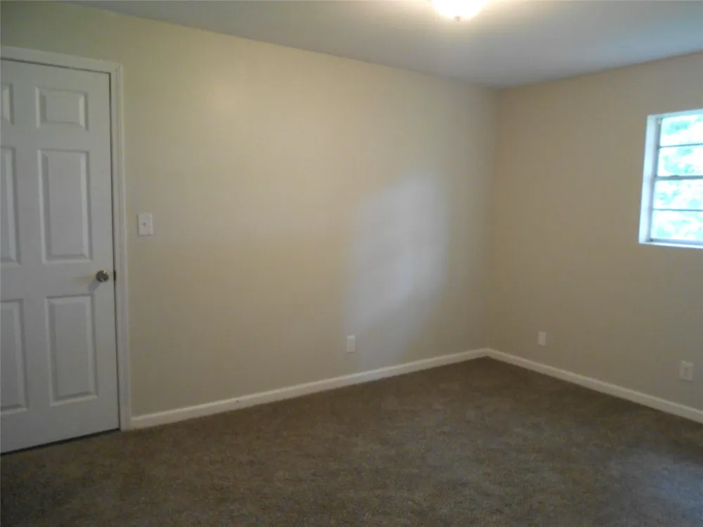 6017 Pine Avenue Port Arthur, TX 77640