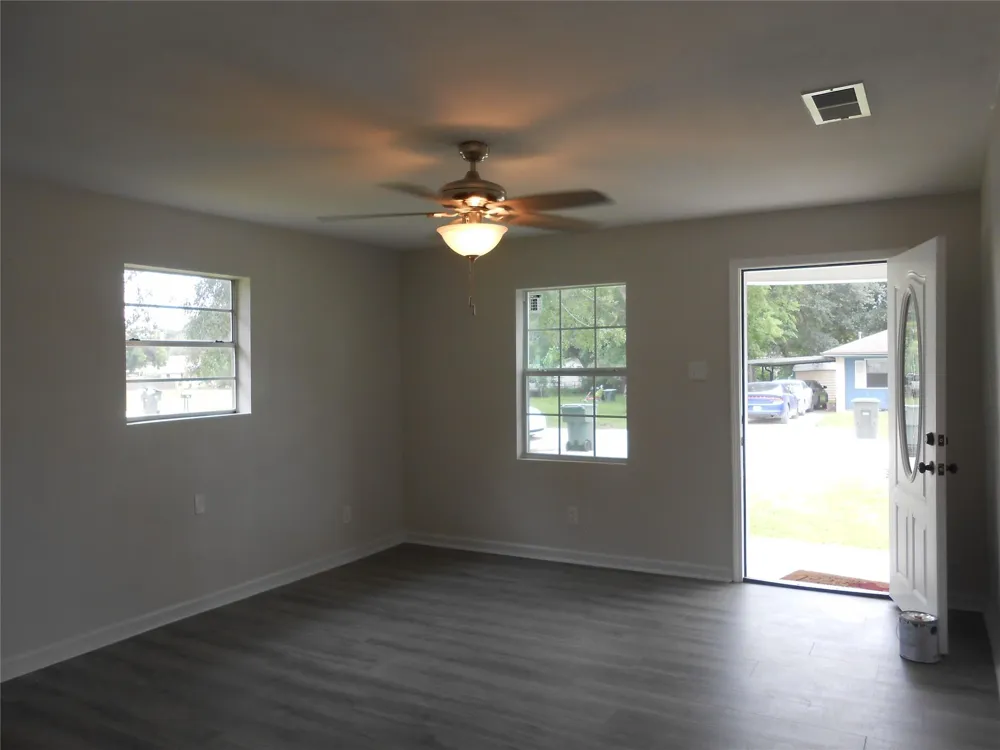 6017 Pine Avenue Port Arthur, TX 77640