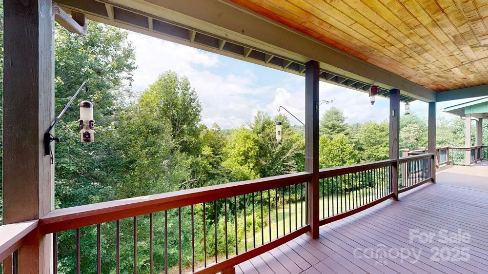 6 Sunrise Valley Leicester, NC 28748