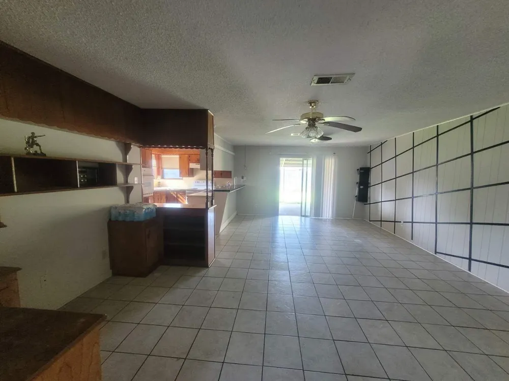 2709 21st Avenue Texas City, TX 77590