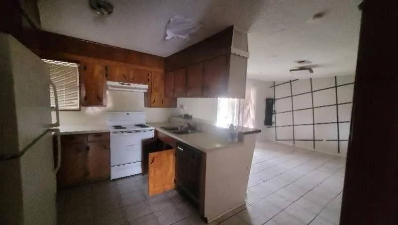 2709 21st Avenue Texas City, TX 77590