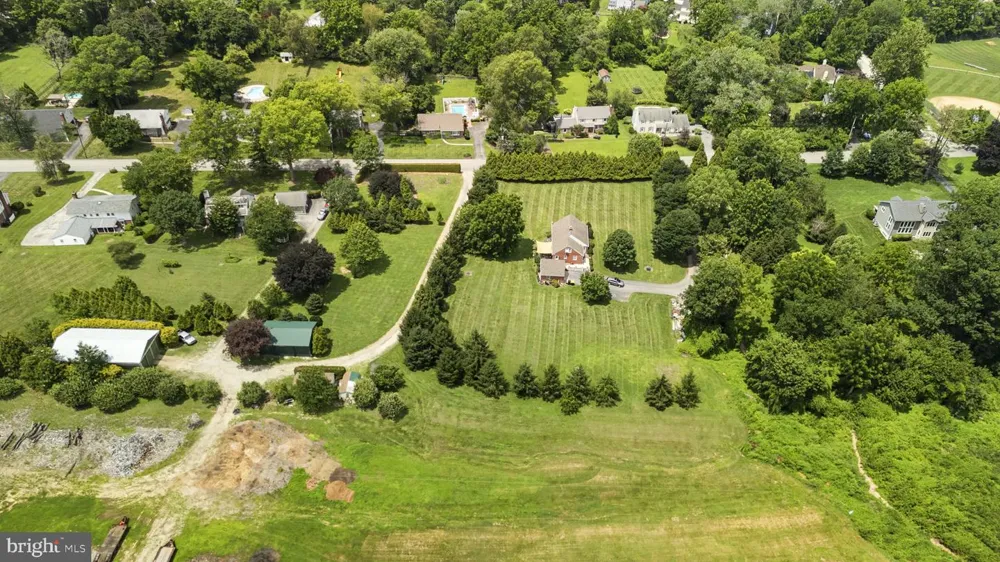 170 OLD STATE ROAD Berwyn, PA 19312