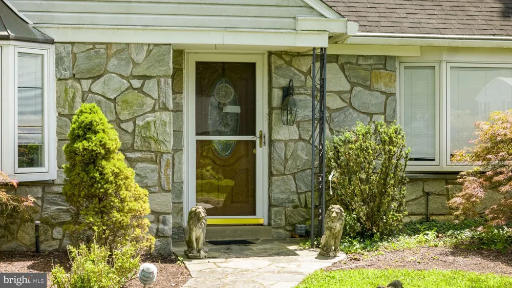 170 OLD STATE ROAD Berwyn, PA 19312