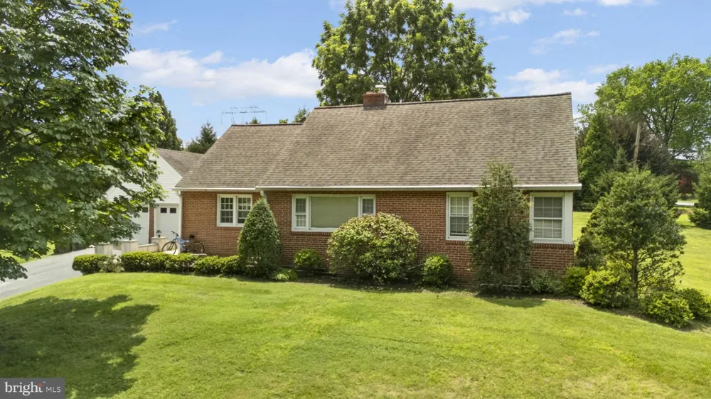 170 OLD STATE ROAD Berwyn, PA 19312