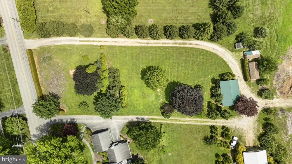 170 OLD STATE ROAD Berwyn, PA 19312