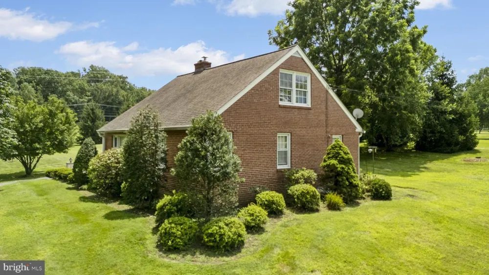170 OLD STATE ROAD Berwyn, PA 19312