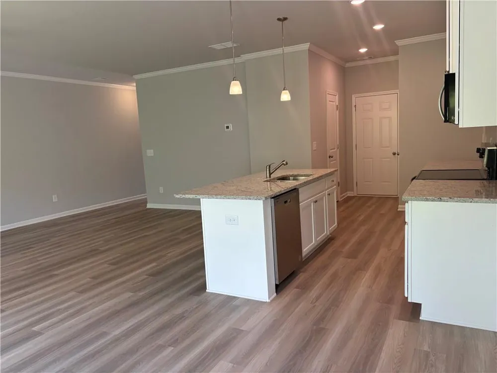 5282 Fox Den Road Oakwood, GA 30566