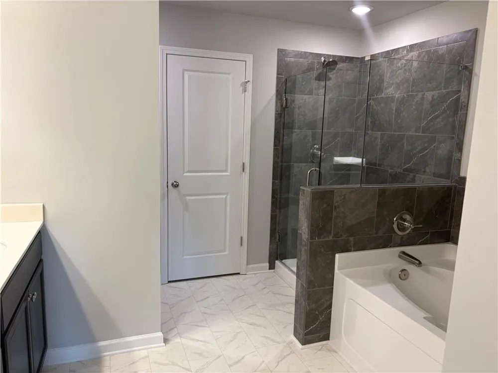 5282 Fox Den Road Oakwood, GA 30566