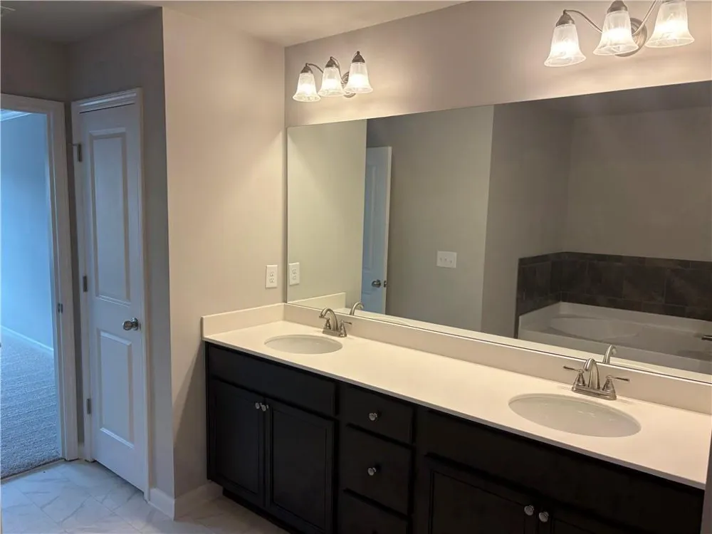 5282 Fox Den Road Oakwood, GA 30566