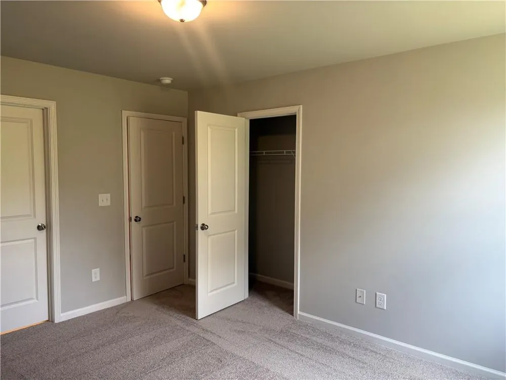 5282 Fox Den Road Oakwood, GA 30566