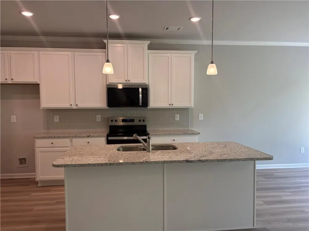 5282 Fox Den Road Oakwood, GA 30566