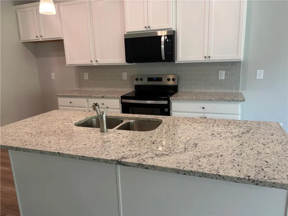 5282 Fox Den Road Oakwood, GA 30566