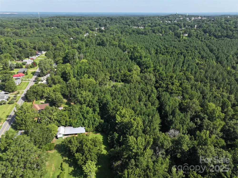 000 CHESTERFIELD ROAD Wadesboro, NC 28170