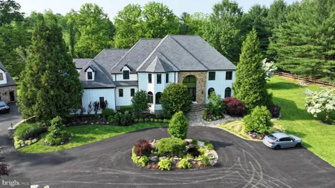 821 BURROWS RUN ROAD