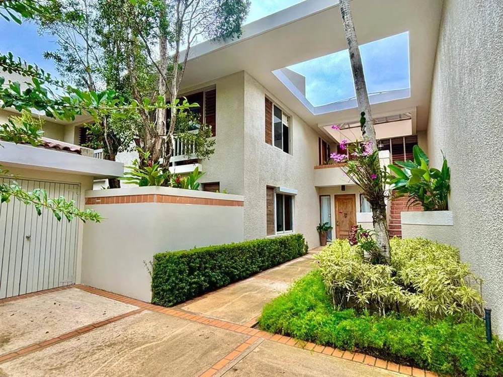 22 FAIRWAYS VILLAGE DR Dorado, PR 00646
