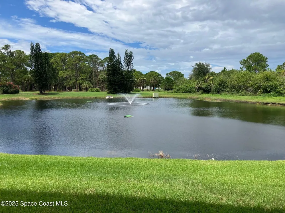 1420 Huntington Lane #2105 Rockledge, FL 32955