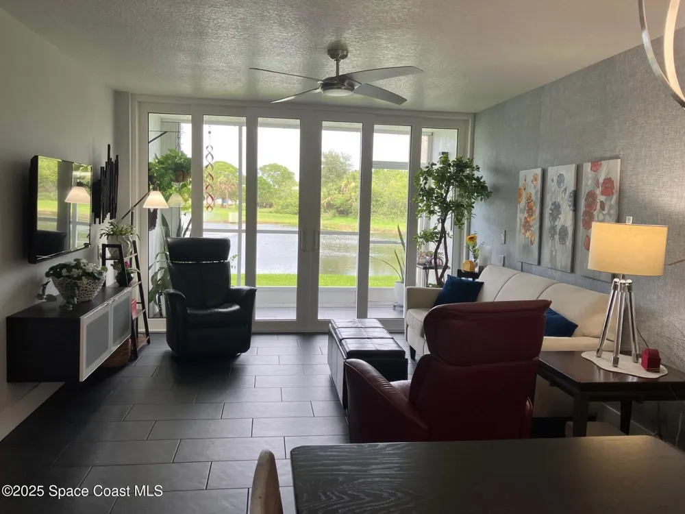 1420 Huntington Lane #2105 Rockledge, FL 32955