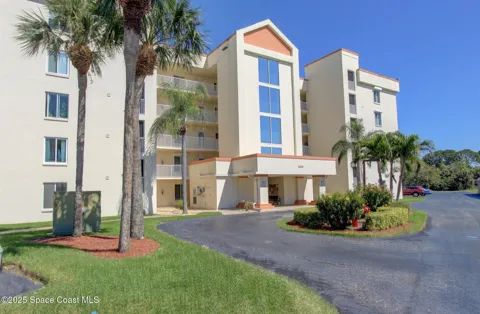 1420 Huntington Lane #2105