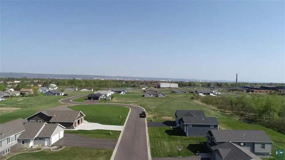 34 Spartan Circle Drive Superior, WI 54880