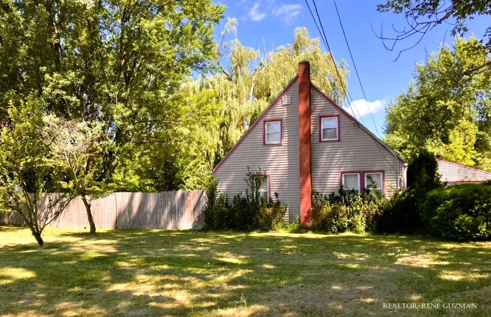 1420 Reo Road Lansing, MI 48910