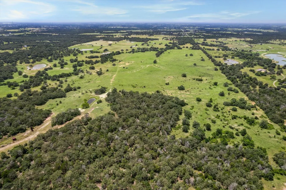 1434 County Road 139 Giddings, TX 78942