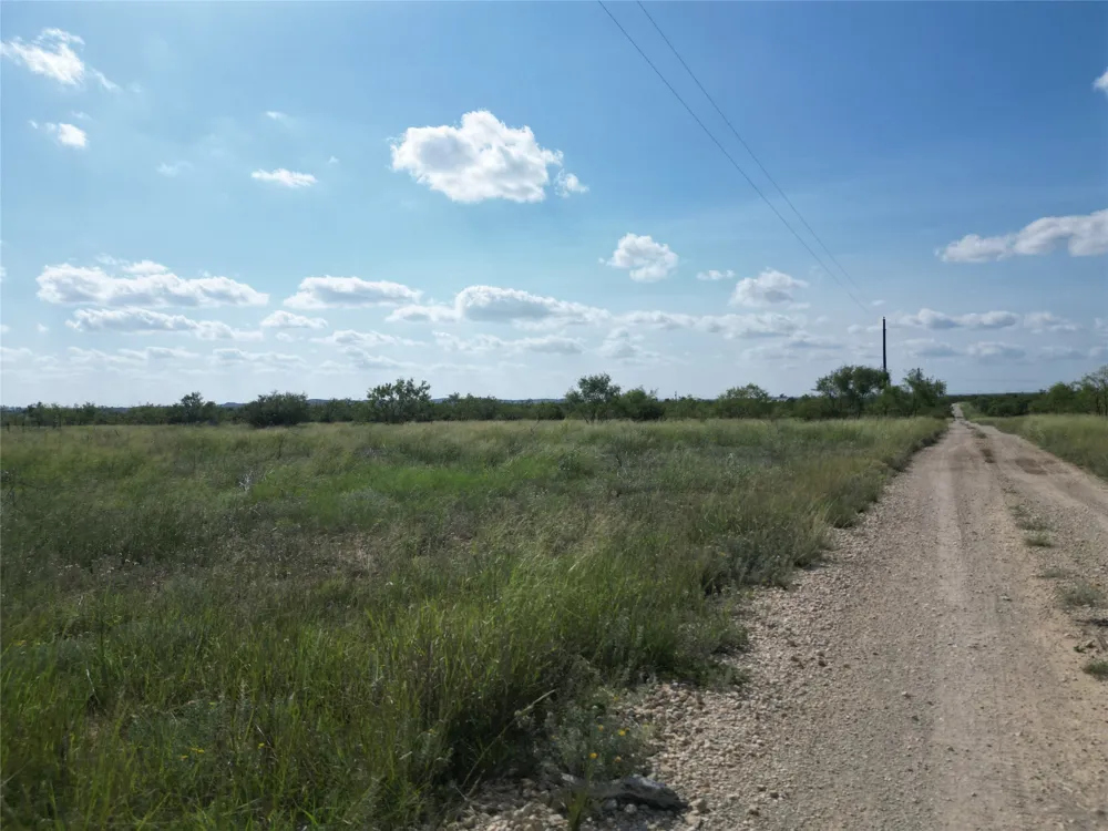 CR 212 Wingate, TX 79566