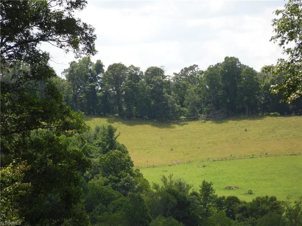 TBD Glendale Court Laurel Springs, NC 28644