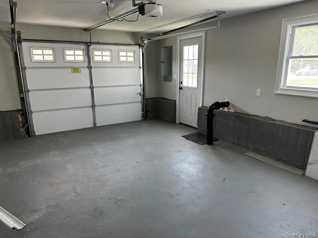 558 Oxford Road Cedarhurst, NY 11516
