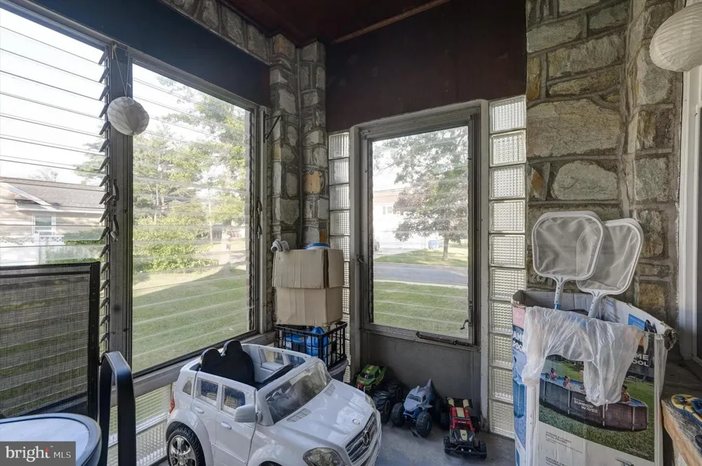 809 OLIVE STREET Florence, NJ 08518