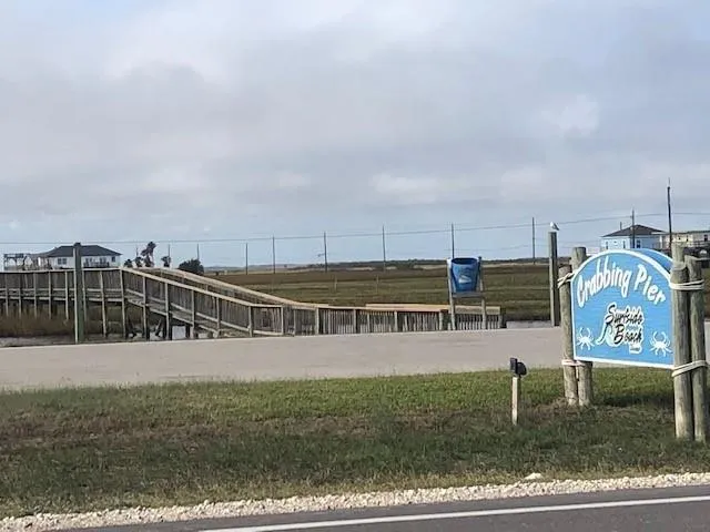 334 Seacoast Drive Freeport, TX 77541