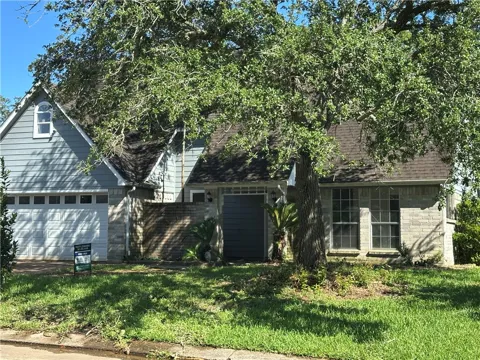 2616 EL CAMINO DR