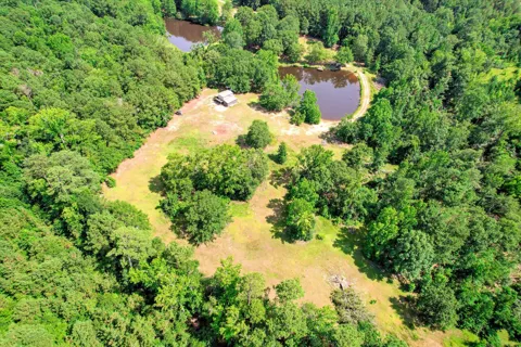 425 Whiskey Road