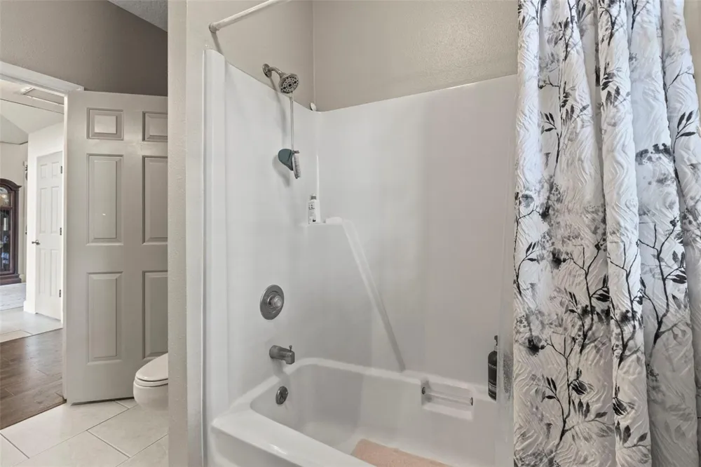 32137 WOLF BRANCH LANE Sorrento, FL 32776