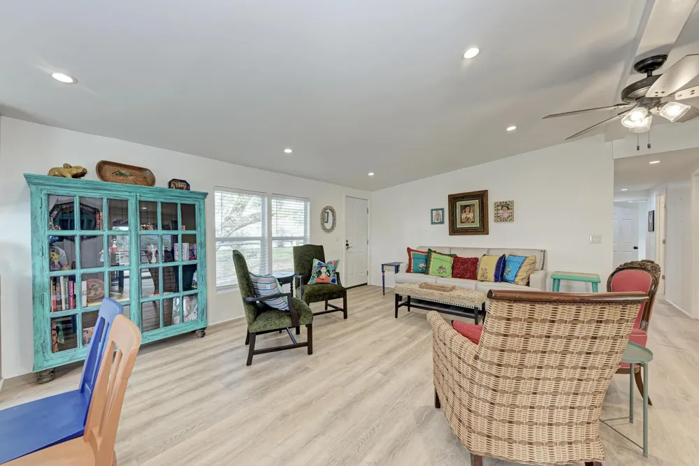 1395 Mountain Creek Road Marble Falls, TX 78654