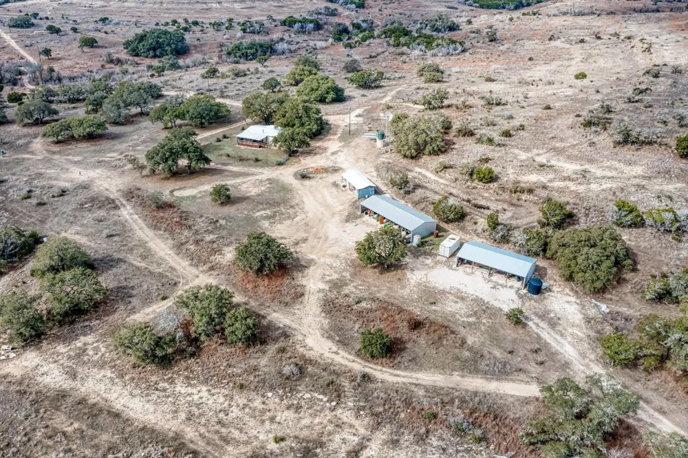 1395 Mountain Creek Road Marble Falls, TX 78654